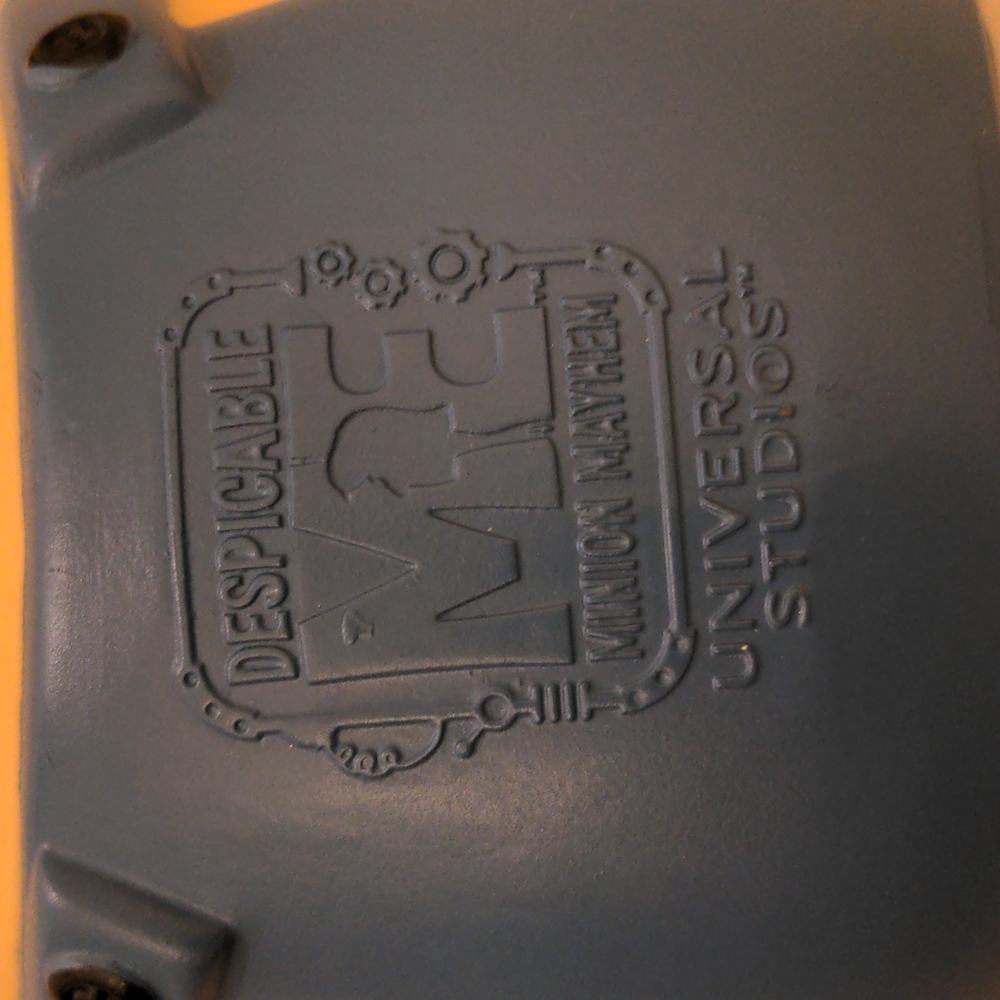 Minions water bottle - Picture 6 of 6